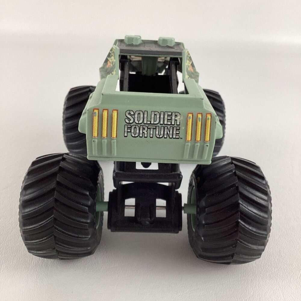 Hot Wheels Monster Jam Truck Soldier Fortune Military 1:24 Vehicle 2015 Mattel B - Picture 5 of 6